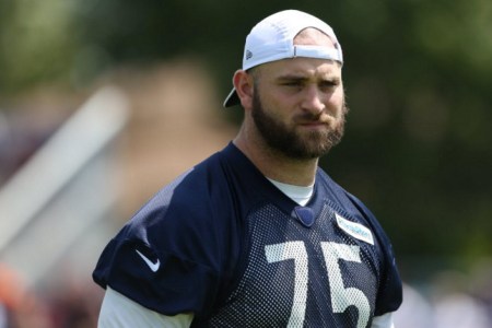 REMOVE THIS PAIN FROM THIS MAN'S BODY. OH, LORD, I DEMAND YOU MAKE THIS MAN HEALTHY AND GREAT. YOU WILL BE CURED, NOW. AMEN!